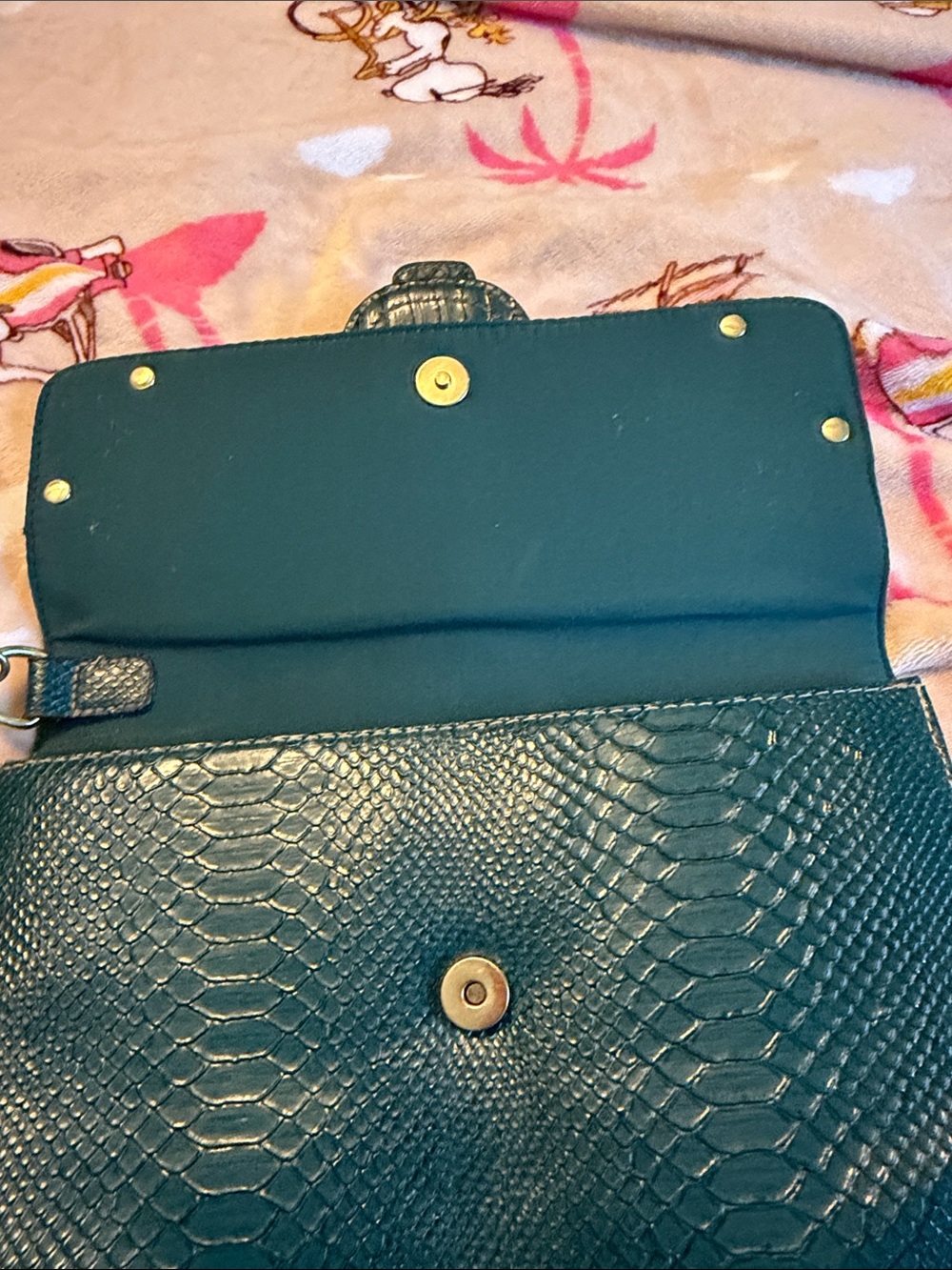 Deep Teal Animal Skin Faux Leather Clutch Gold Buckle Glossy Purse Handbag - Picture 7 of 10